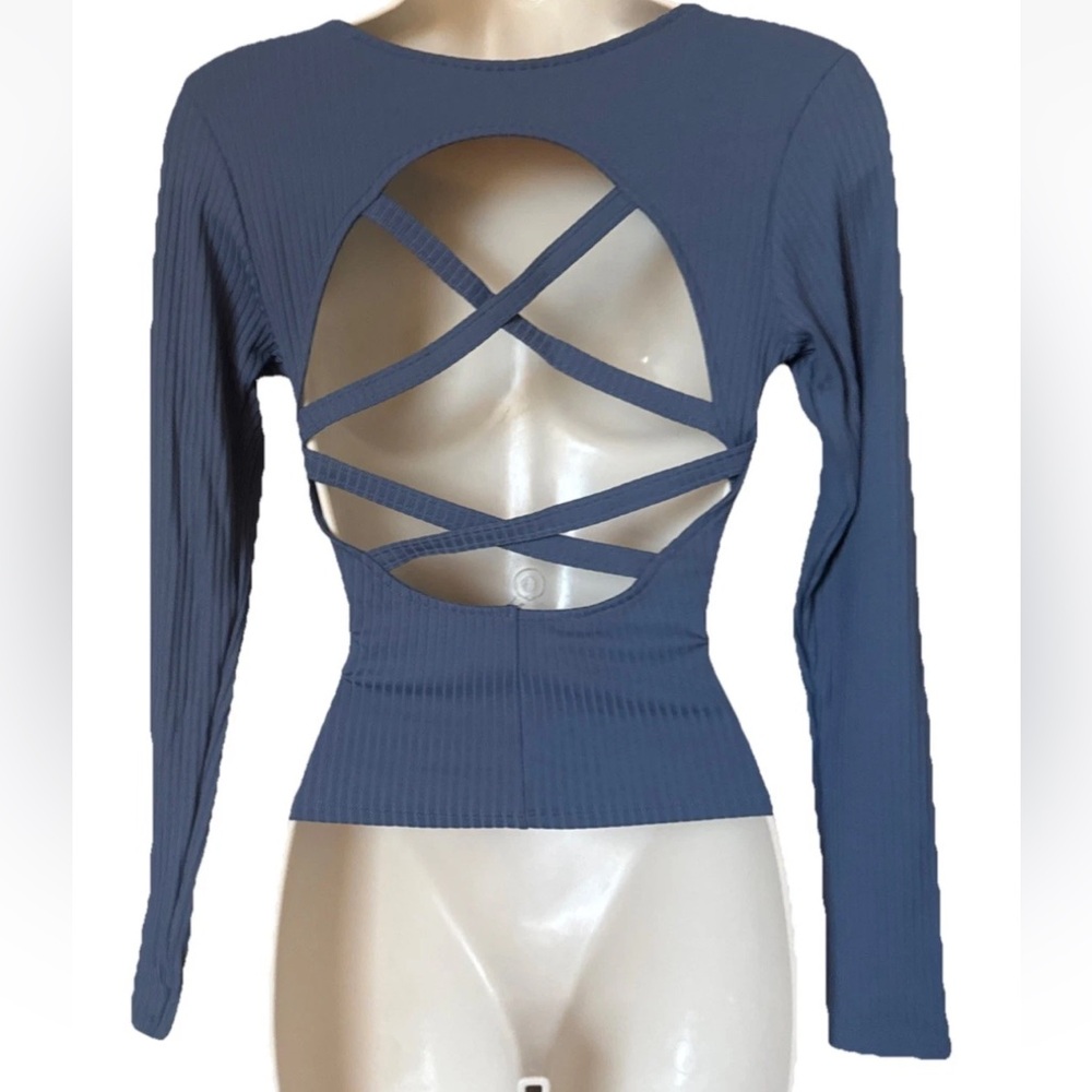 Victoria Secret Women's Athletic Long Sleeve Top - Open Back Blue Size Small